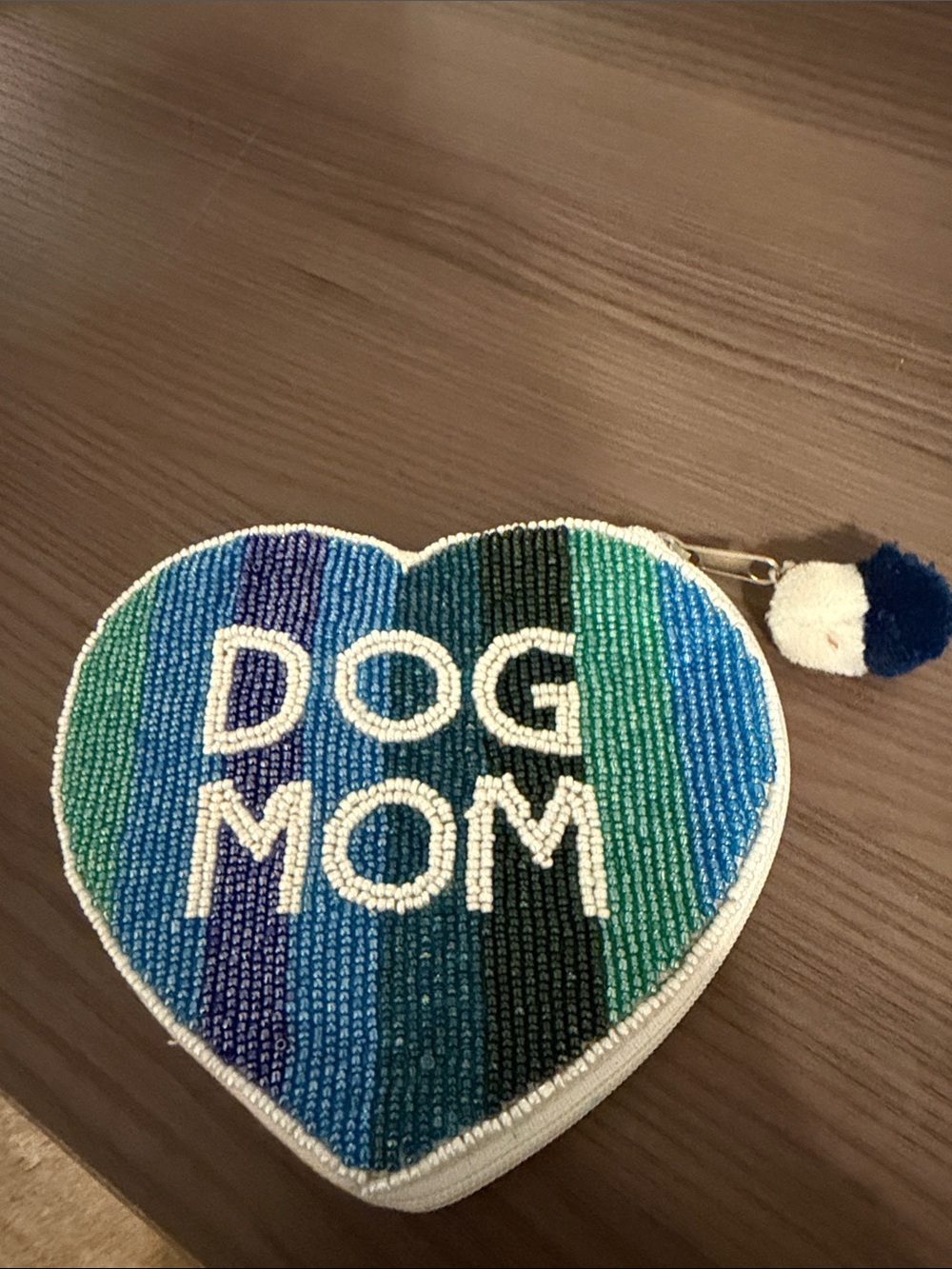 NWOT Heart-Shaped 'DOG MOM' Beaded Pouch in Blue Stripes